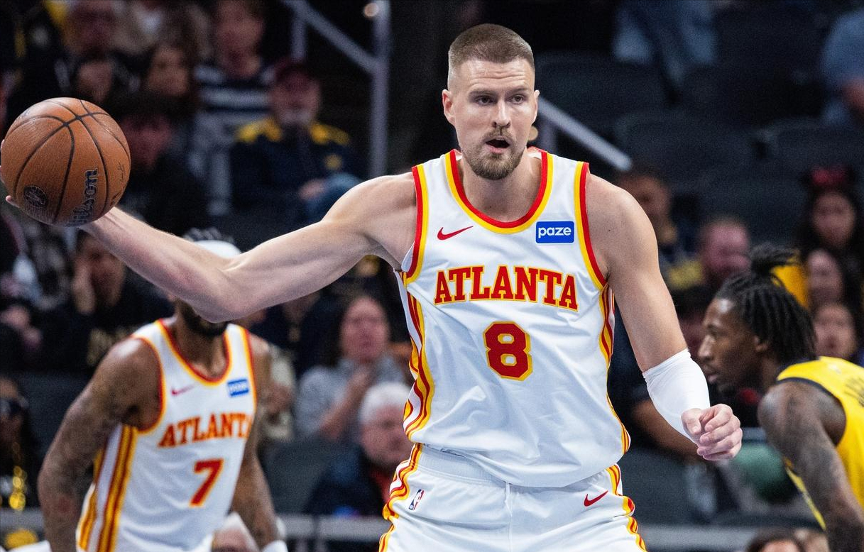 勇士操作气笑拥趸，邓利维无奈表态，双线运作彻底沦为笑柄